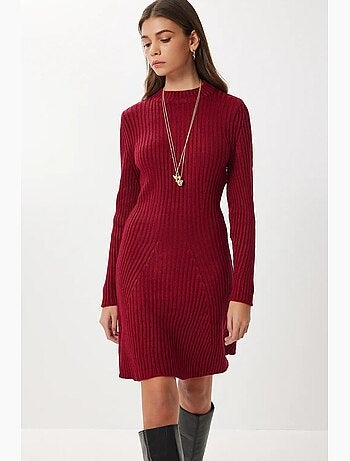 Ravissante robe midi en maille côtelée à col rond istanbul