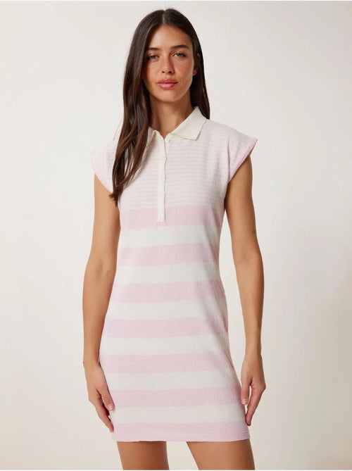 Ravissante robe moulante en maille rayée avec col chemise istanbul - Kiabi Ravissante robe moulante en maille rayée avec col chemise istanbul - Kiabi
