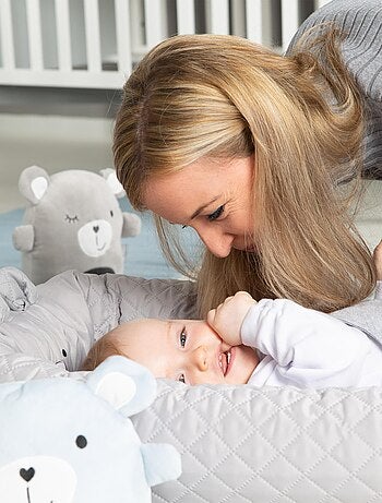 Réducteur de lit bébé matelassé et déperlant - ROBA 'roba style'