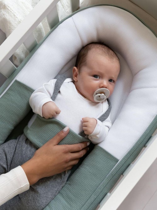 Réducteur nouveau-né nid douillet et sécurisé Cocoon 'Doomoo' - Kiabi