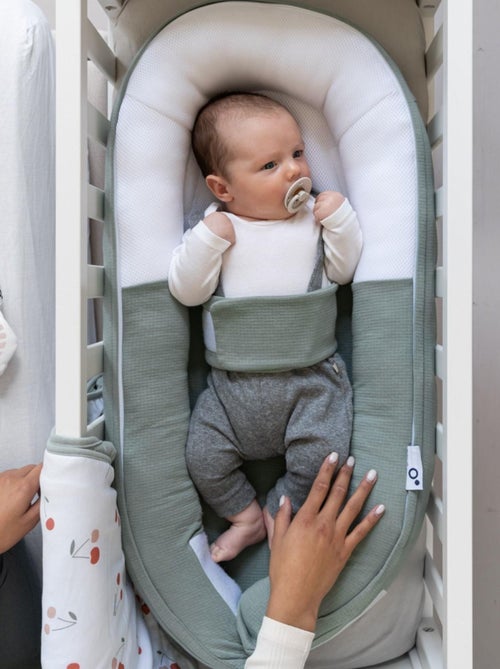 Réducteur nouveau-né nid douillet et sécurisé Cocoon 'Doomoo' - Kiabi