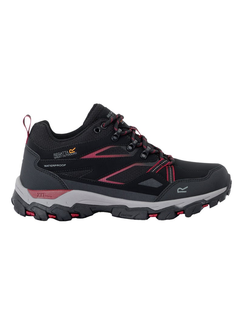 Regatta - Chaussures basses de marche HOLCOMBE Noir Rouge - Kiabi
