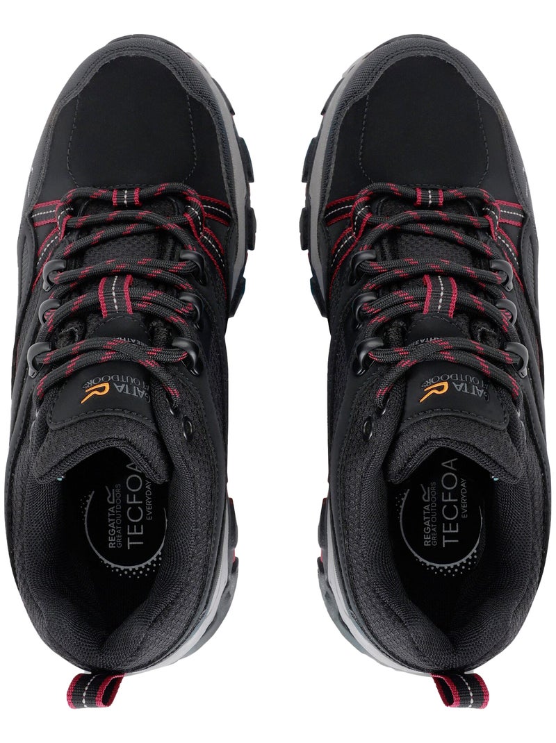 Regatta - Chaussures basses de marche HOLCOMBE Noir Rouge - Kiabi