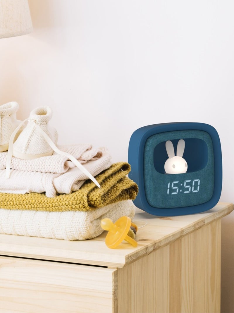 Réveil et Veilleuse pour Enfant Billy Clock - Motif Lapin - Face Avant Tissu - Cadre Plastique - MOB Bleu nuit - Kiabi