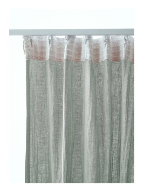 Rideau - L'effet papillon - 100% gaze de coton 125 gr/m² - Kiabi Rideau - L'effet papillon - 100% gaze de coton 125 gr/m² - Kiabi