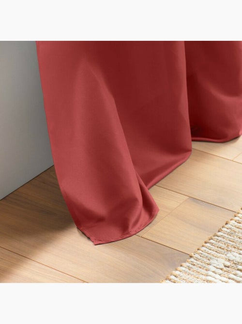 Rideau a oeillets 140 x 280 cm microfibre unie absolu grenade - Kiabi Rideau a oeillets 140 x 280 cm microfibre unie absolu grenade - Kiabi