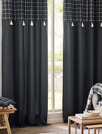 Rideau à œillets avec haut à carreaux et pompons en polycoton