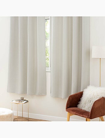 Rideau a oeillets occultant tisse tramina