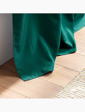 Rideau uni à 8 passants