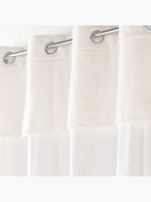 Rideau a poils doux collection Caresses - Kiabi Rideau a poils doux collection Caresses - Kiabi