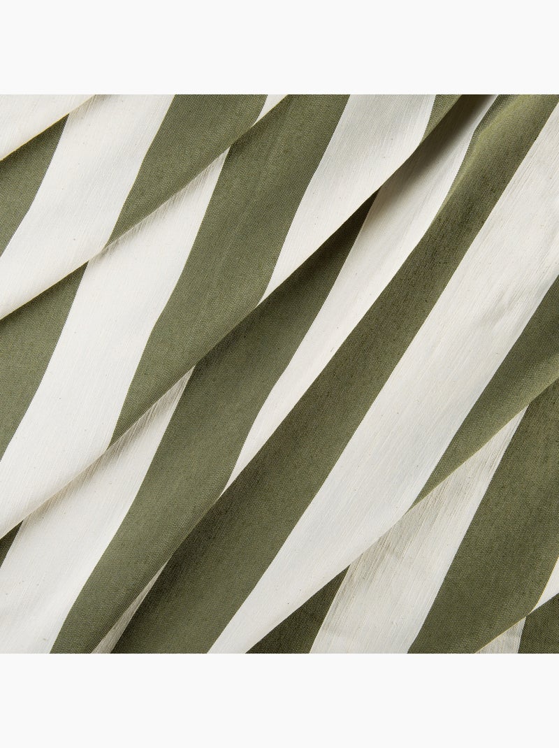 Rideau à rayures verticales en armure satin avec œillets Vert - Kiabi