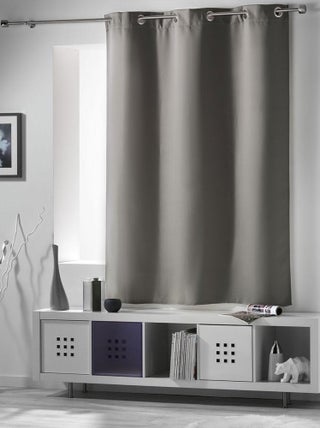 Rideau court occultant 90 % adapté radiateur
