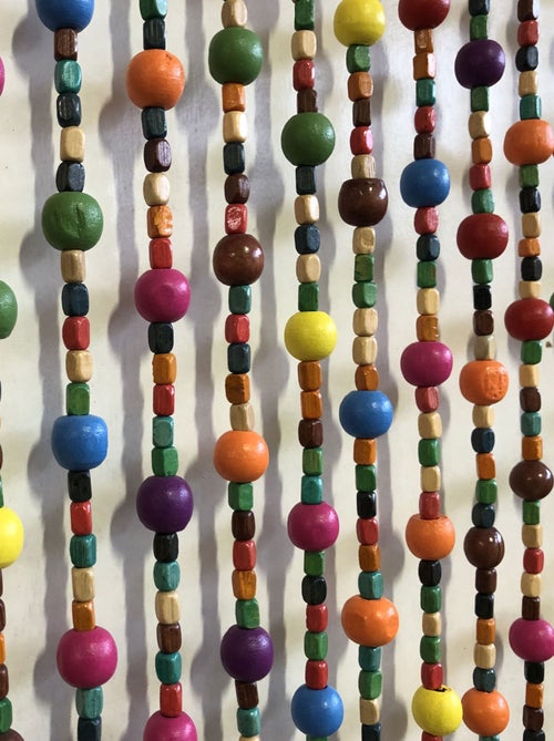 Rideau de perles en bois coloré - Kiabi