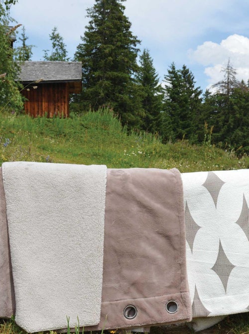 Rideau épais imitation fourrure polaire - Kiabi