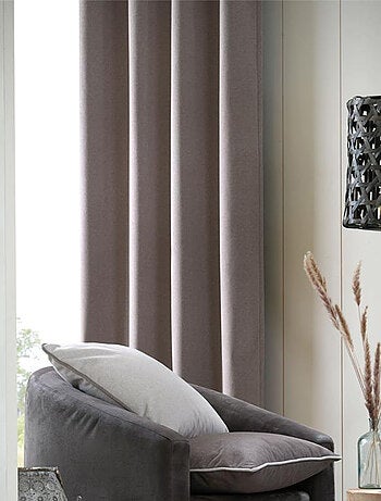 Rideau isolant à œillets pour un intérieur confortable et élégant