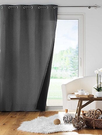 Rideau isolant doublé polaire