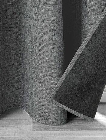 Rideau isolant doublé polaire