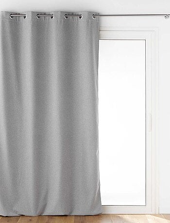 Rideau isolant doublé polaire