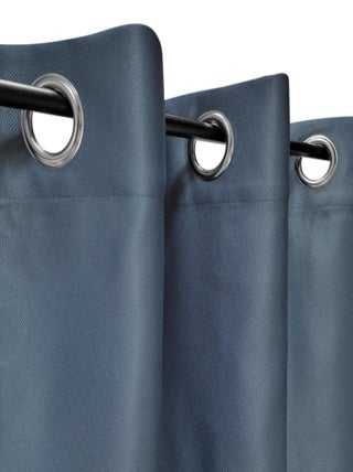 Rideau Jacquard obscurissant prêt à poser.