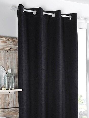 Rideau occultant et isolant doublé de polaire