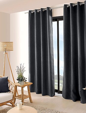 Rideau occultant uni et fileté