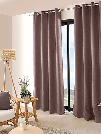 Rideau occultant uni et fileté