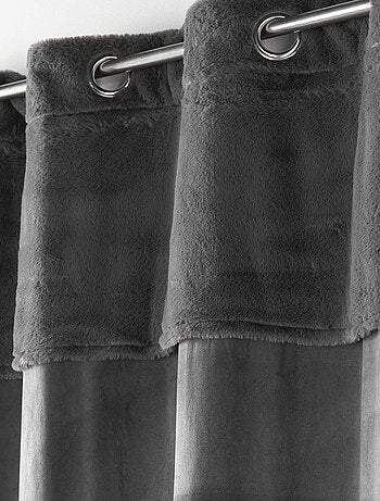 Rideau polaire doudou à œillets