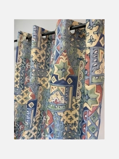 Rideau satiné géométrique multicolore - Kiabi