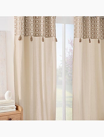 Rideau tamisant à œillets en polycoton avec jacquard et pompons