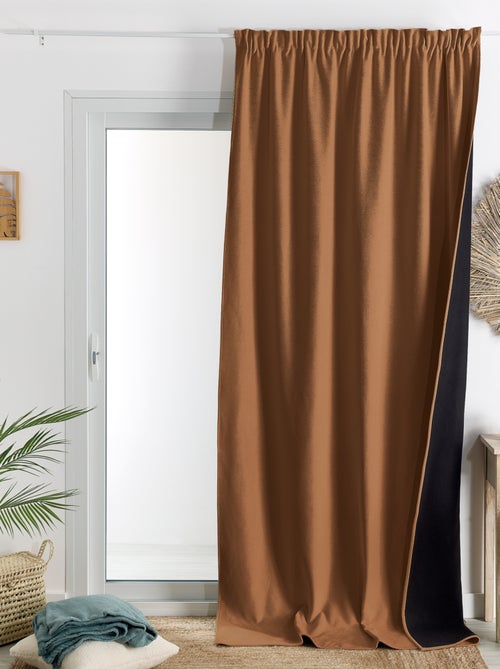 Rideau thermique phonique et semi occultant à galons fronceurs KONFOR - Kiabi Rideau thermique phonique et semi occultant à galons fronceurs KONFOR - Kiabi