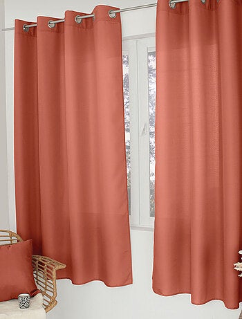 Rideau uni à oeillets