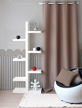 Rideau uni à oeillets