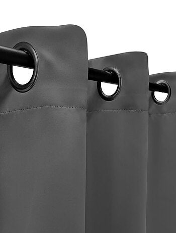 Rideau uni occultant, à œillet, prêt-à-poser.