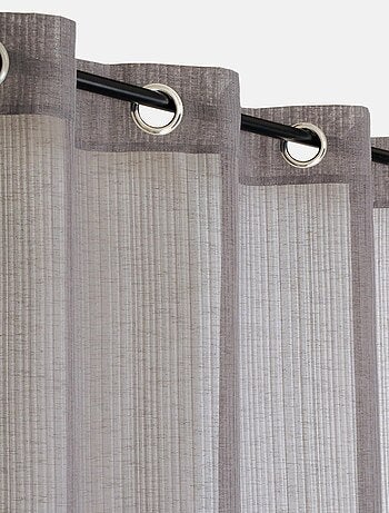 Rideau voilage étamine jacquard uni, prêt à poser.