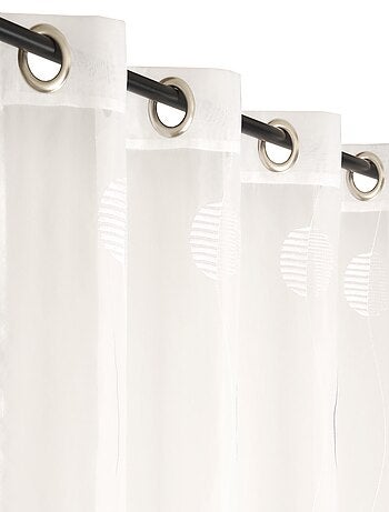 Rideau voilage Jacquard fils coupé, prêt-à-poser.