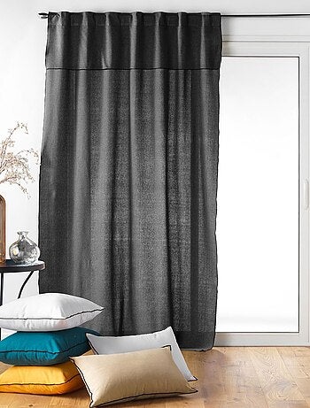 Rideau voilage surfilé passants cachés