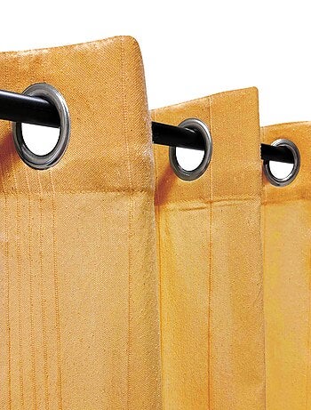 Rideau voilage uni, prêt à poser.