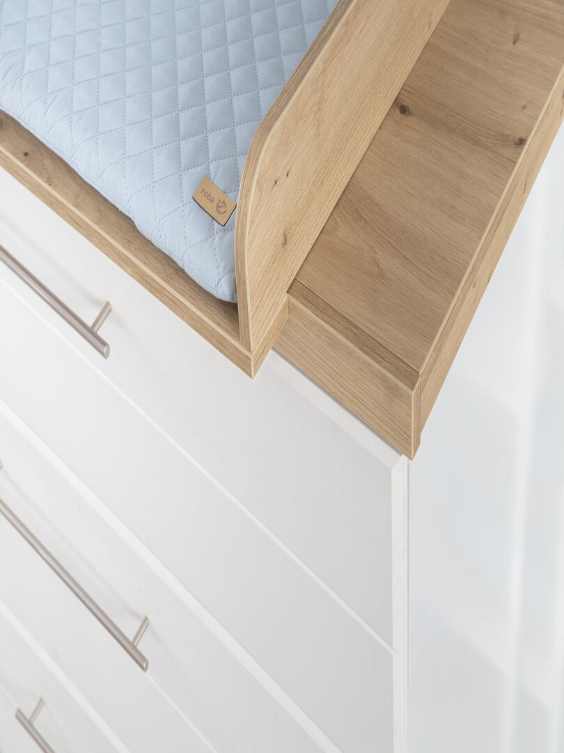ROBA Commode à langer "Nele" Large - avec Plan Amovible - 3 Tiroirs - Couronne en "Artisan Oak" Blanc - Kiabi