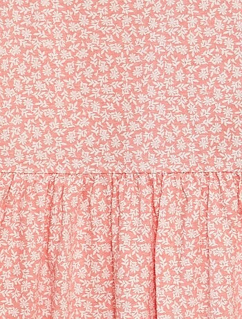 Robe à bretelles volantées à motif