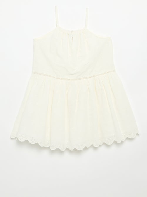 Robe à fines bretelles non réglables avec broderies - Kiabi Robe à fines bretelles non réglables avec broderies - Kiabi
