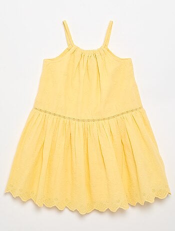Robe à fines bretelles non réglables avec broderies