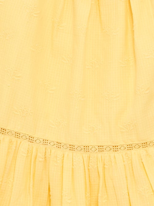 Robe à fines bretelles non réglables avec broderies - Kiabi