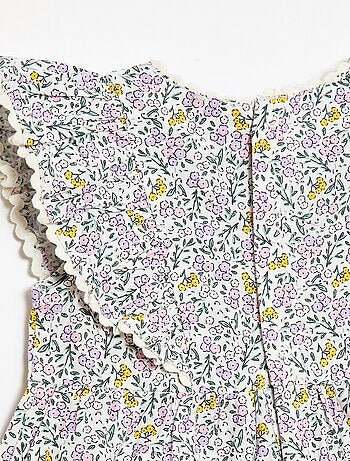 Robe à manches courtes et à volants