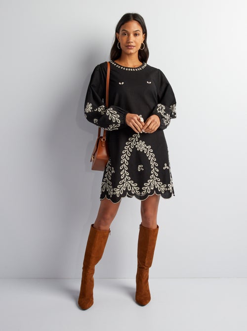 Robe avec broderie - Kiabi