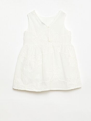 Robe avec broderies fleurs