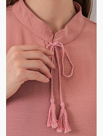 Robe avec cravate au cou bdart