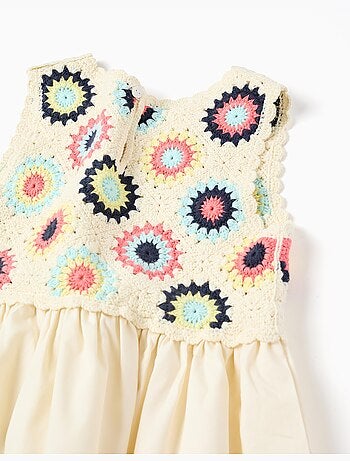 Robe bi-matière avec fleurs au crochet