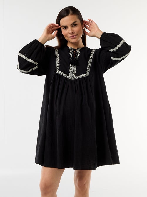 Robe bouffante de maternité avec broderies - Kiabi