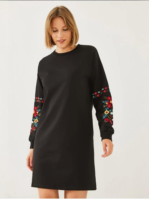 Robe brodée lucci - Kiabi Robe brodée lucci - Kiabi