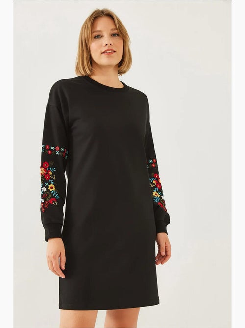 Robe brodée lucci - Kiabi Robe brodée lucci - Kiabi